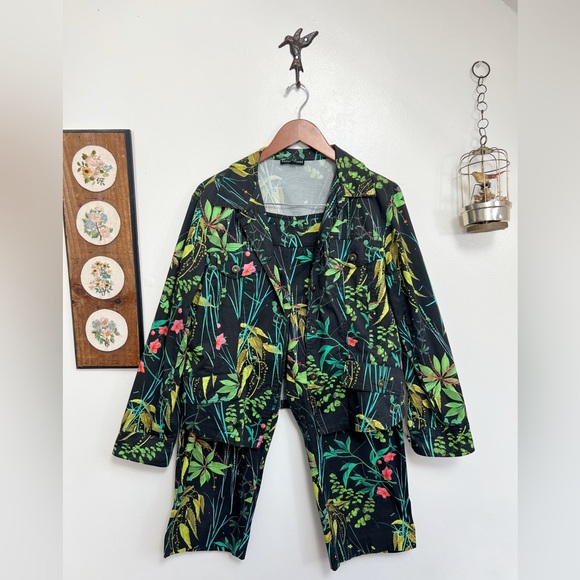 Vintage Pants - Randy Kemper Herbaceous Print Matching Casual Blazer and Cropped Pants Set